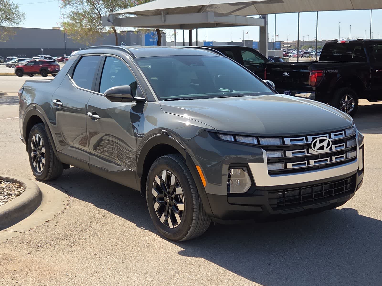 2027 Hyundai SANTA CRUZ SEL Activity