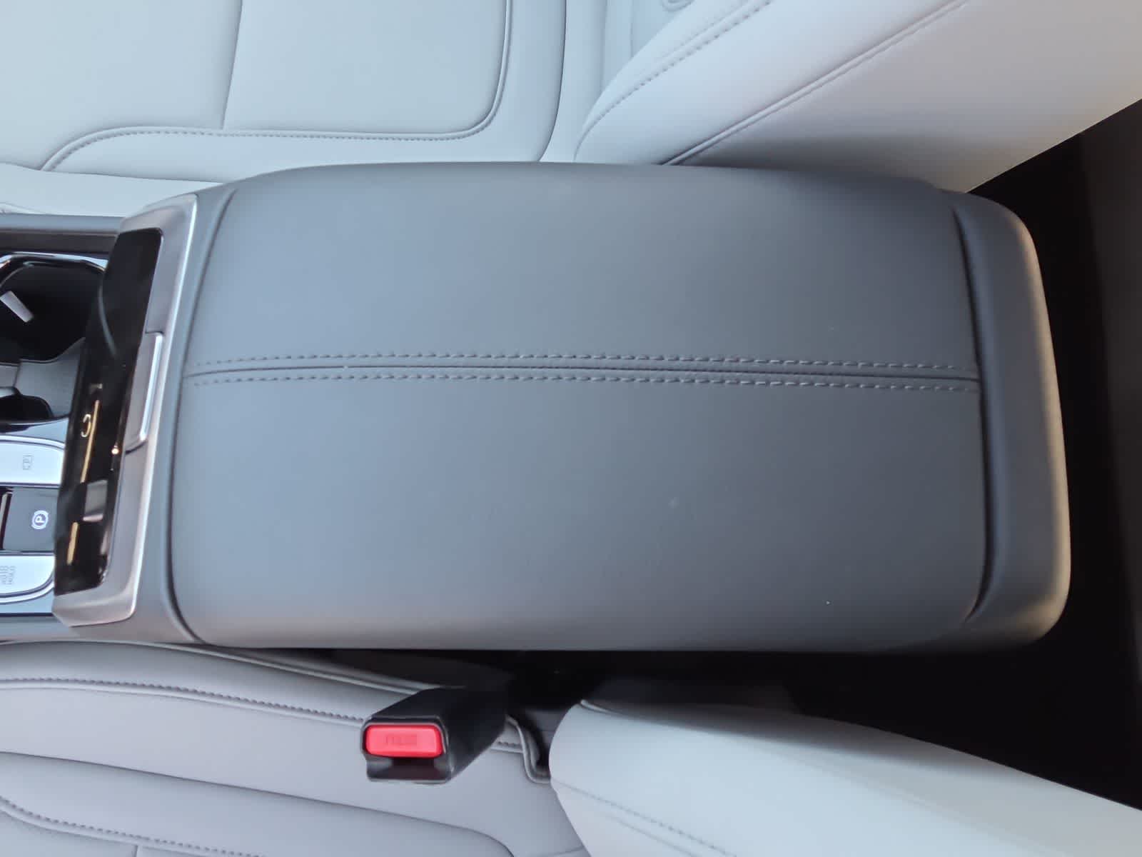 2027 Hyundai SANTA CRUZ SEL Activity
