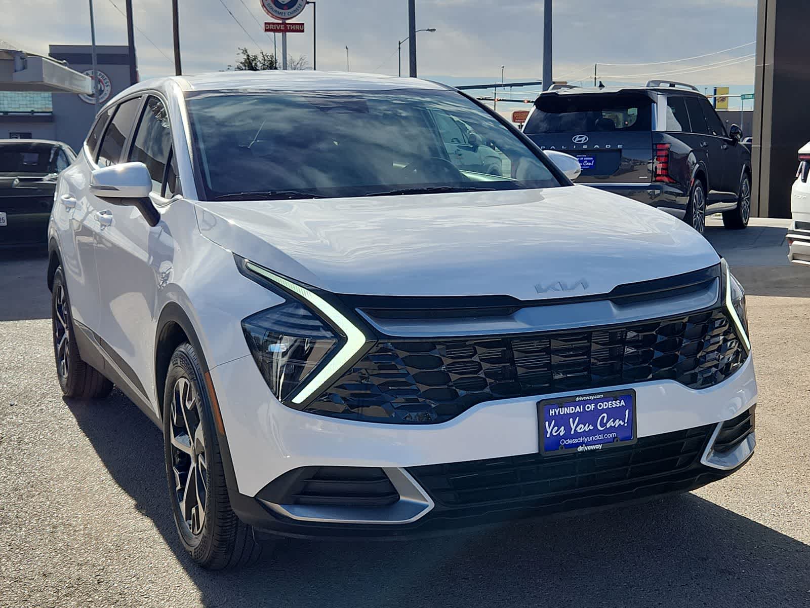 2025 Kia Sportage EX