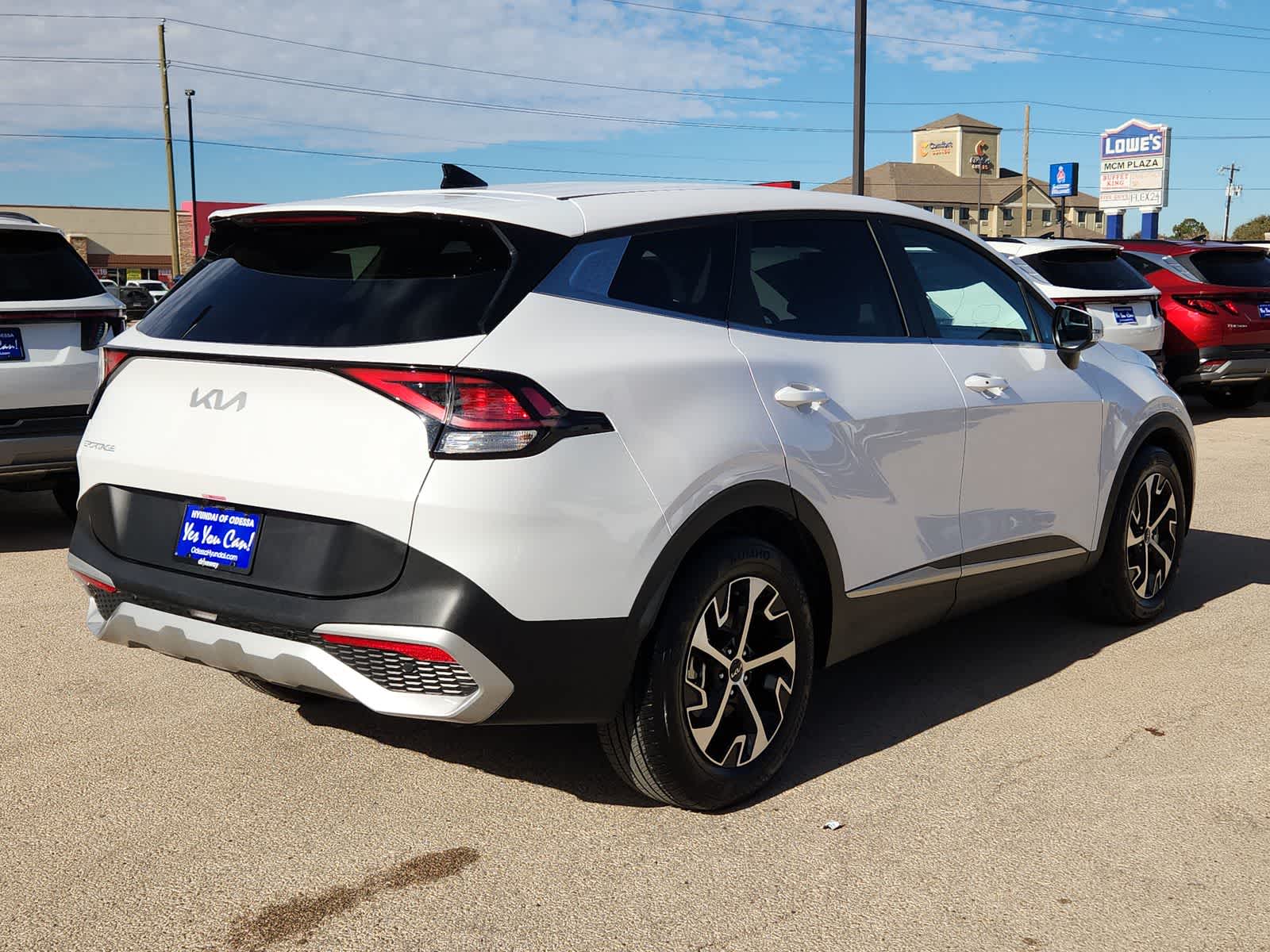 2025 Kia Sportage EX