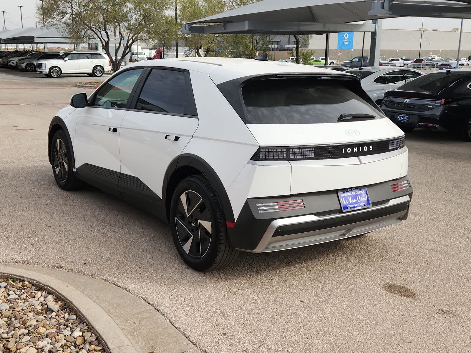 2026 Hyundai IONIQ 5 SEL