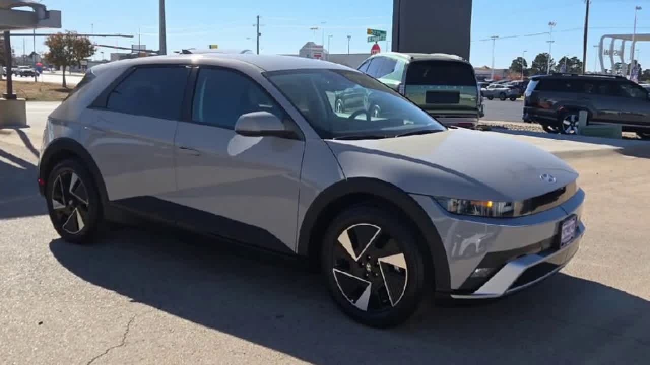 2026 Hyundai IONIQ 5 SEL