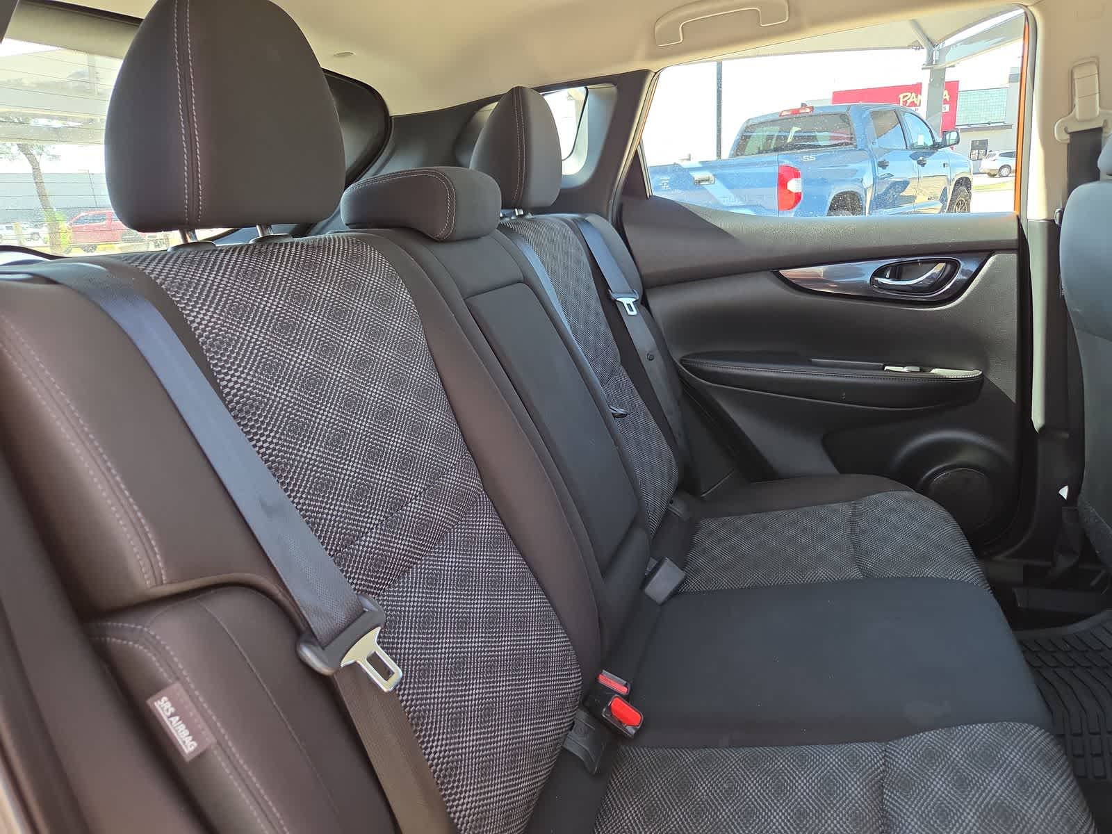 2020 Nissan Rogue Sport SV
