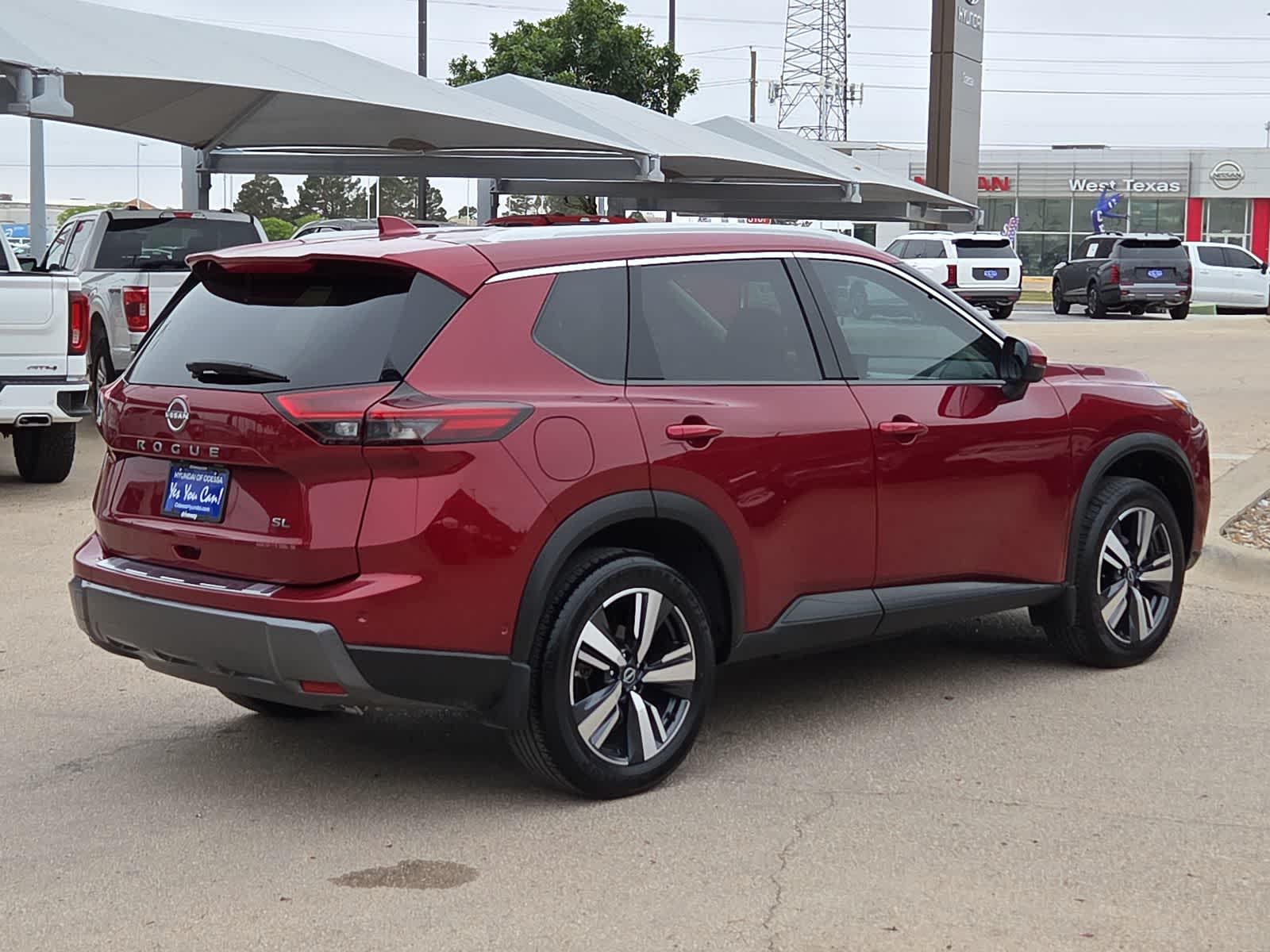 2025 Nissan Rogue SL