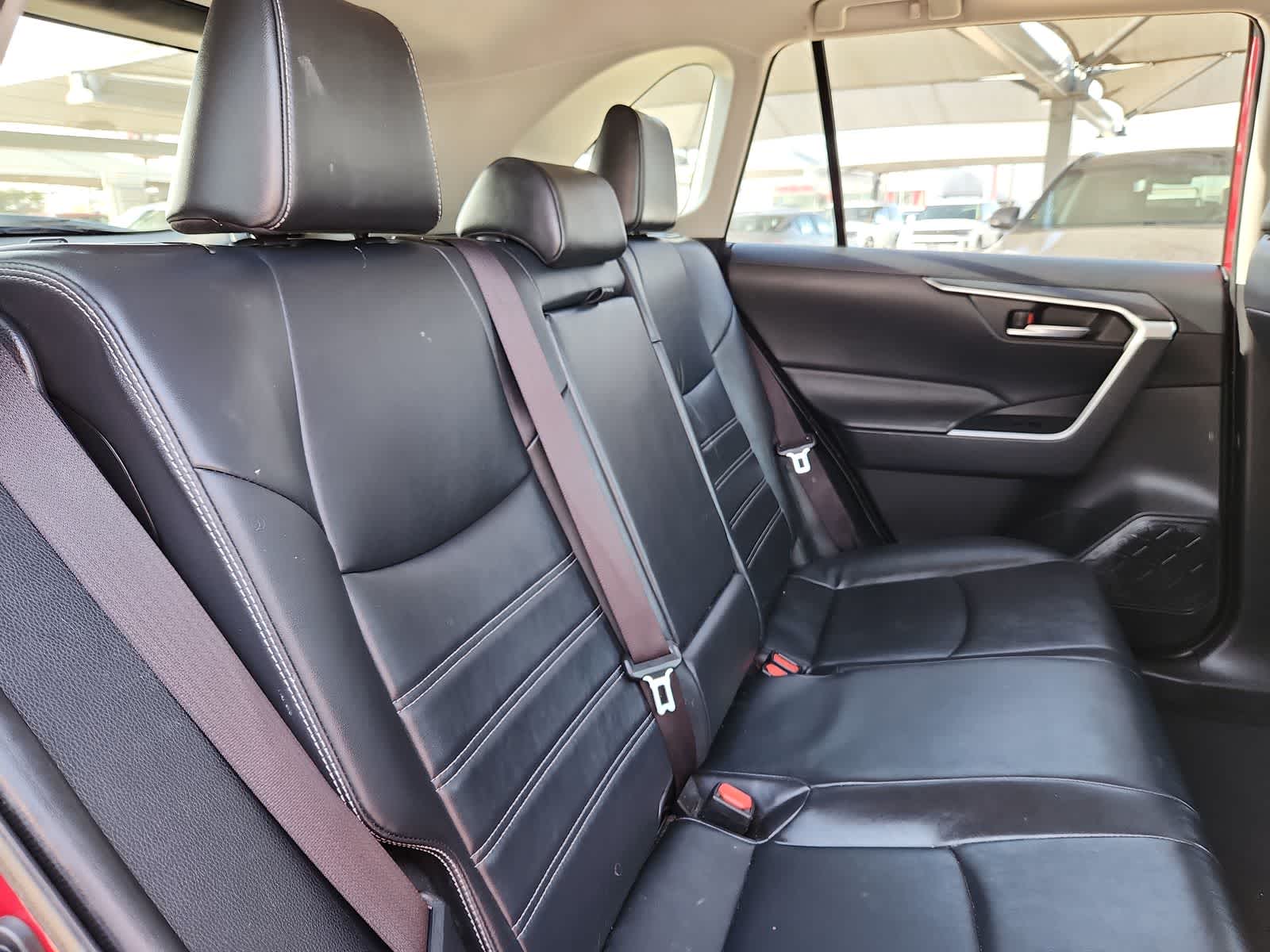 2020 Toyota RAV4 XLE Premium