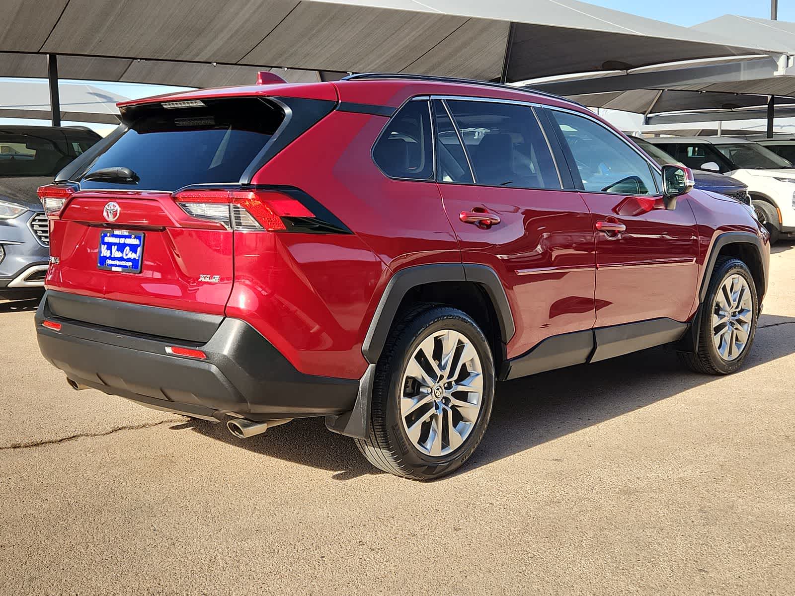 2020 Toyota RAV4 XLE Premium