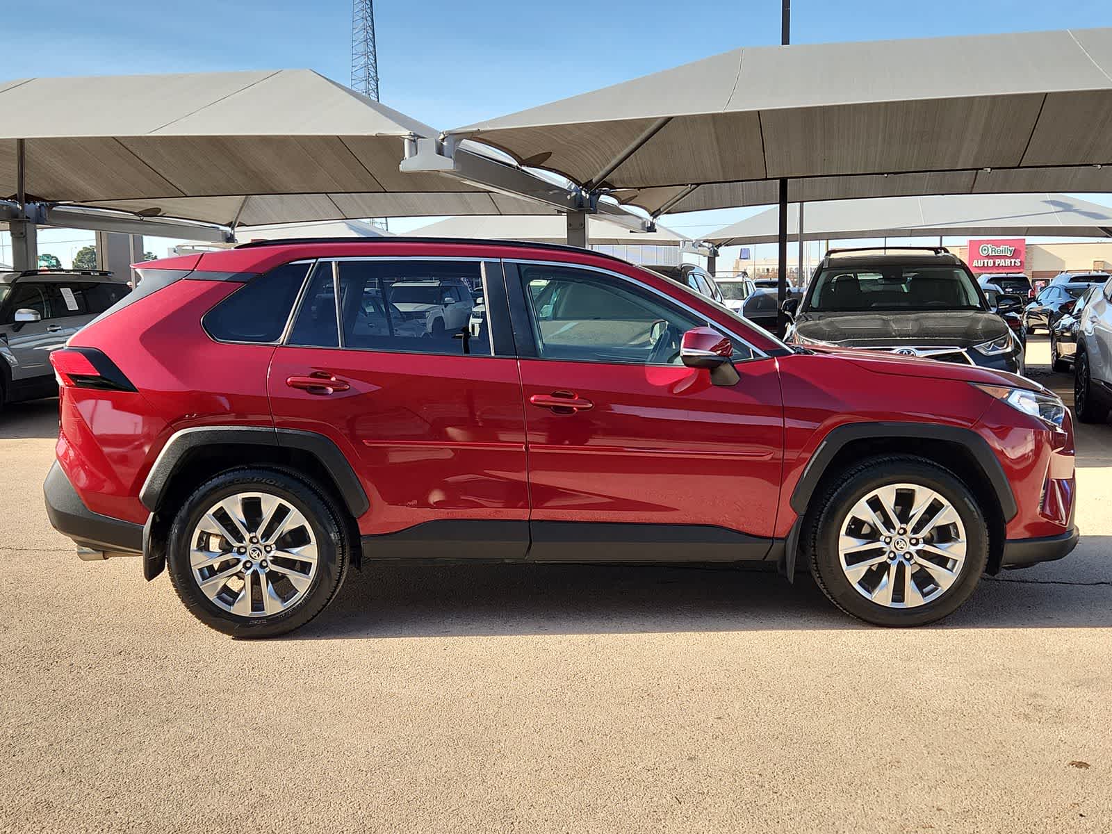 2020 Toyota RAV4 XLE Premium