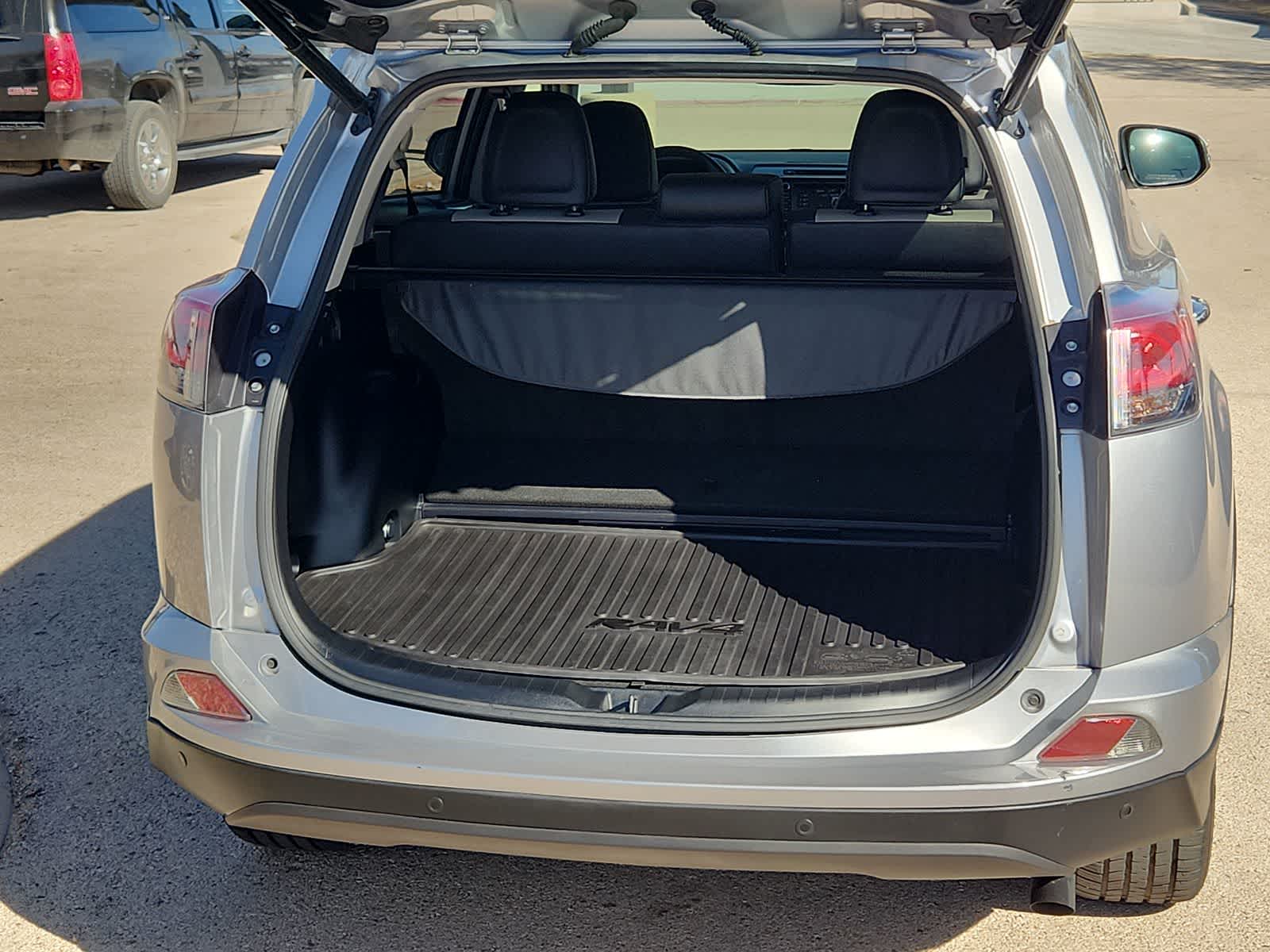 2018 Toyota RAV4 Hybrid Limited