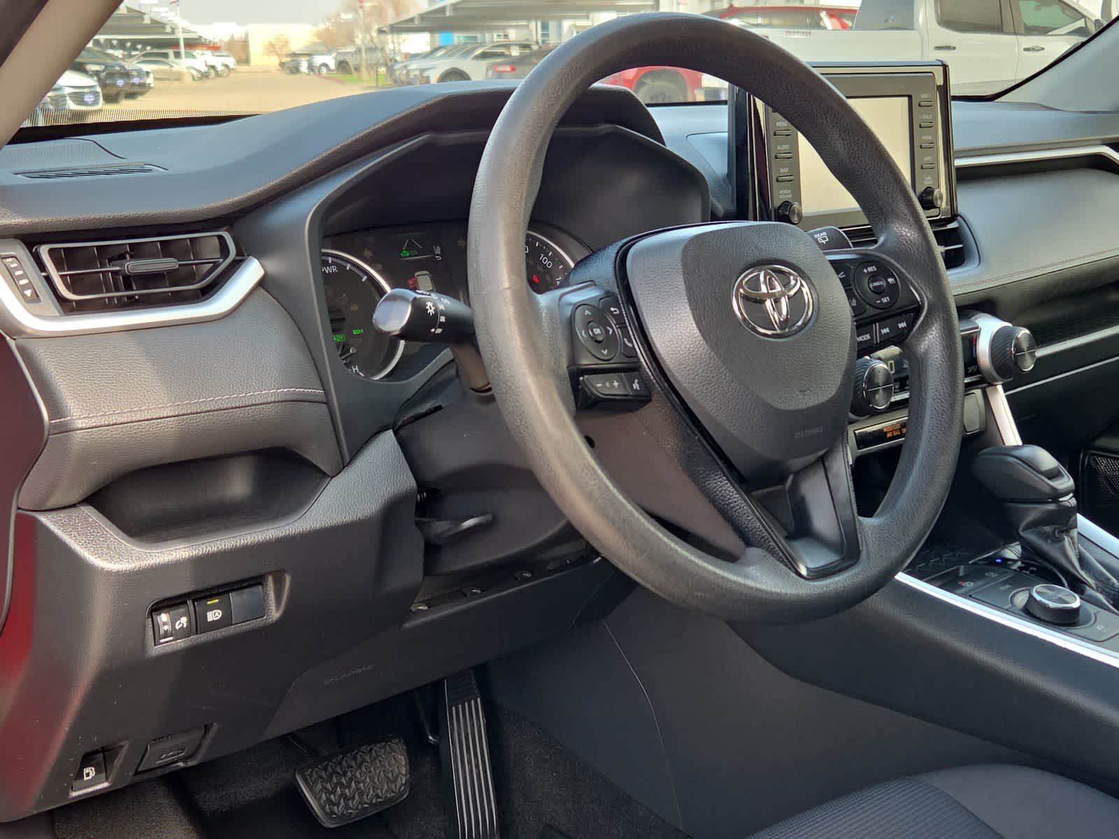 2019 Toyota RAV4 Hybrid LE