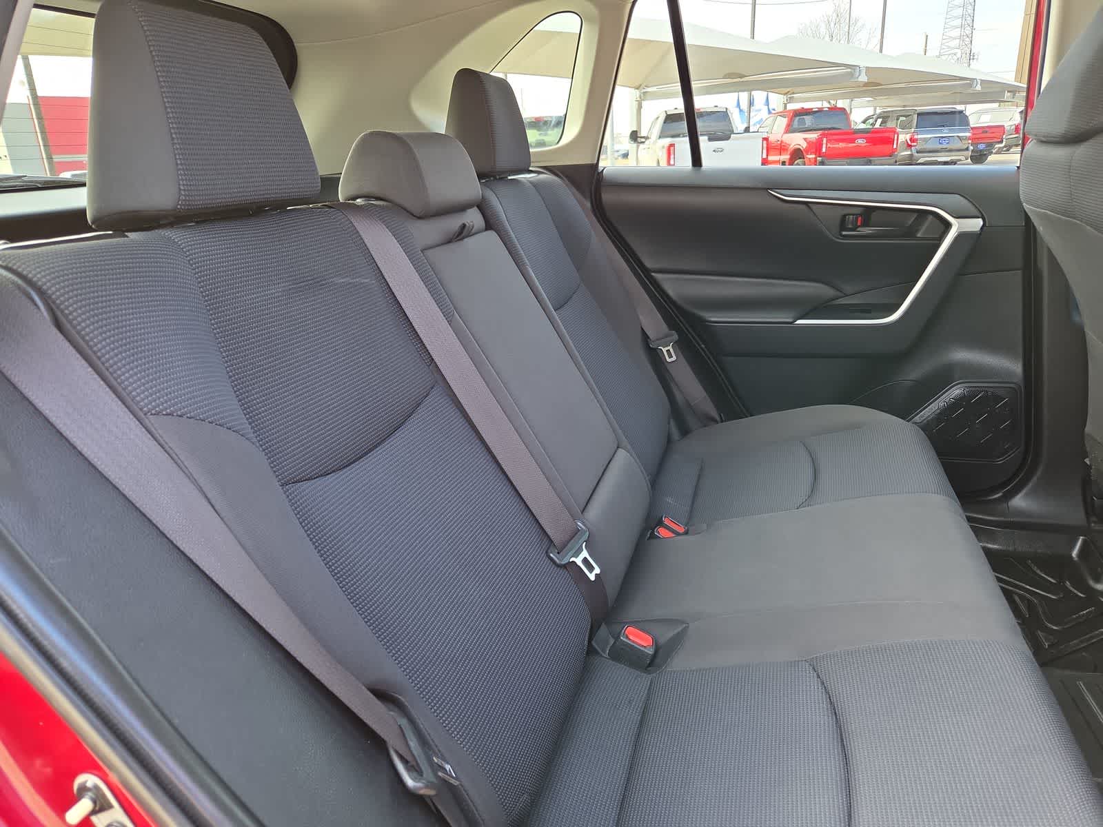 2019 Toyota RAV4 Hybrid LE