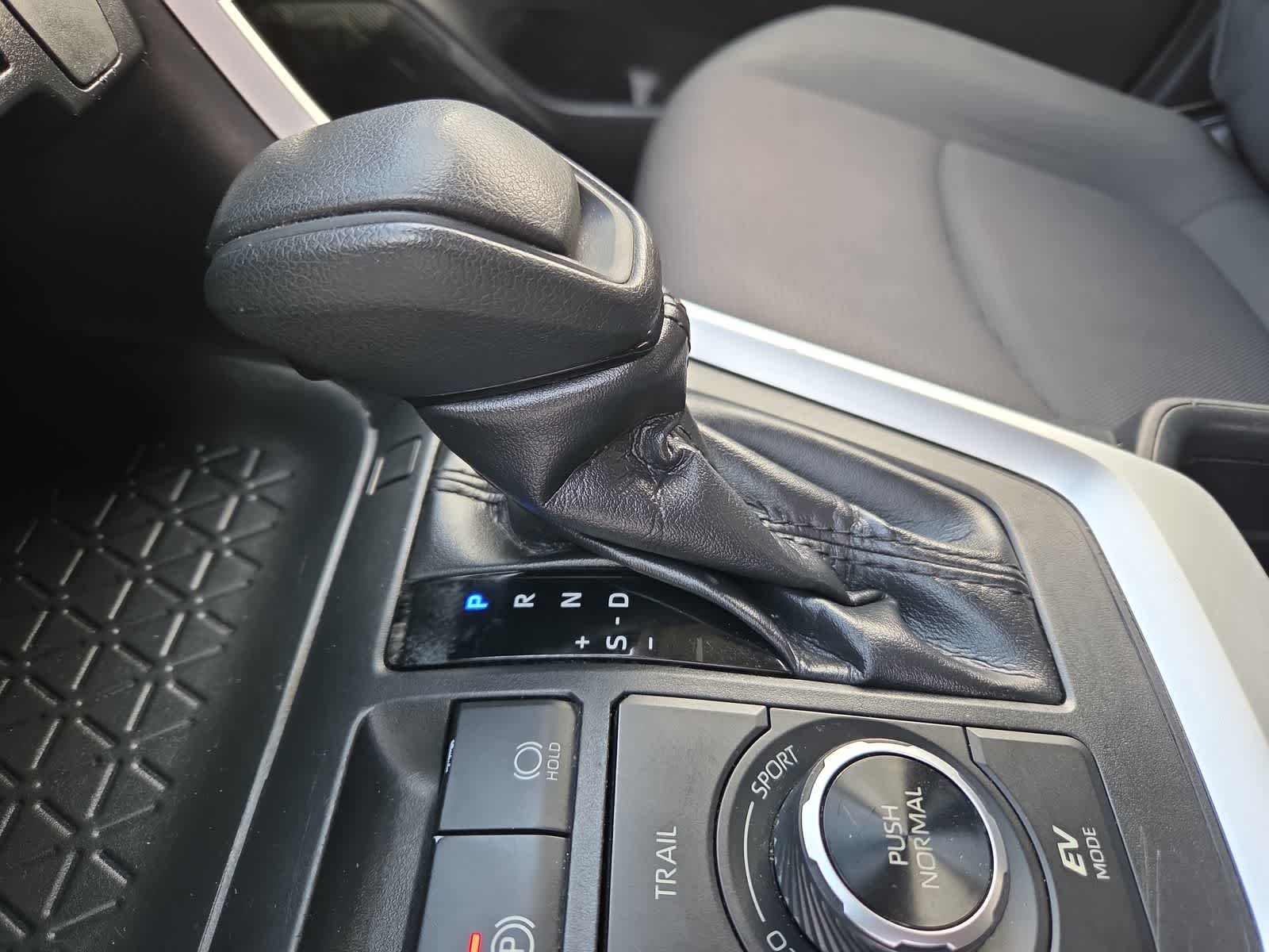 2019 Toyota RAV4 Hybrid LE