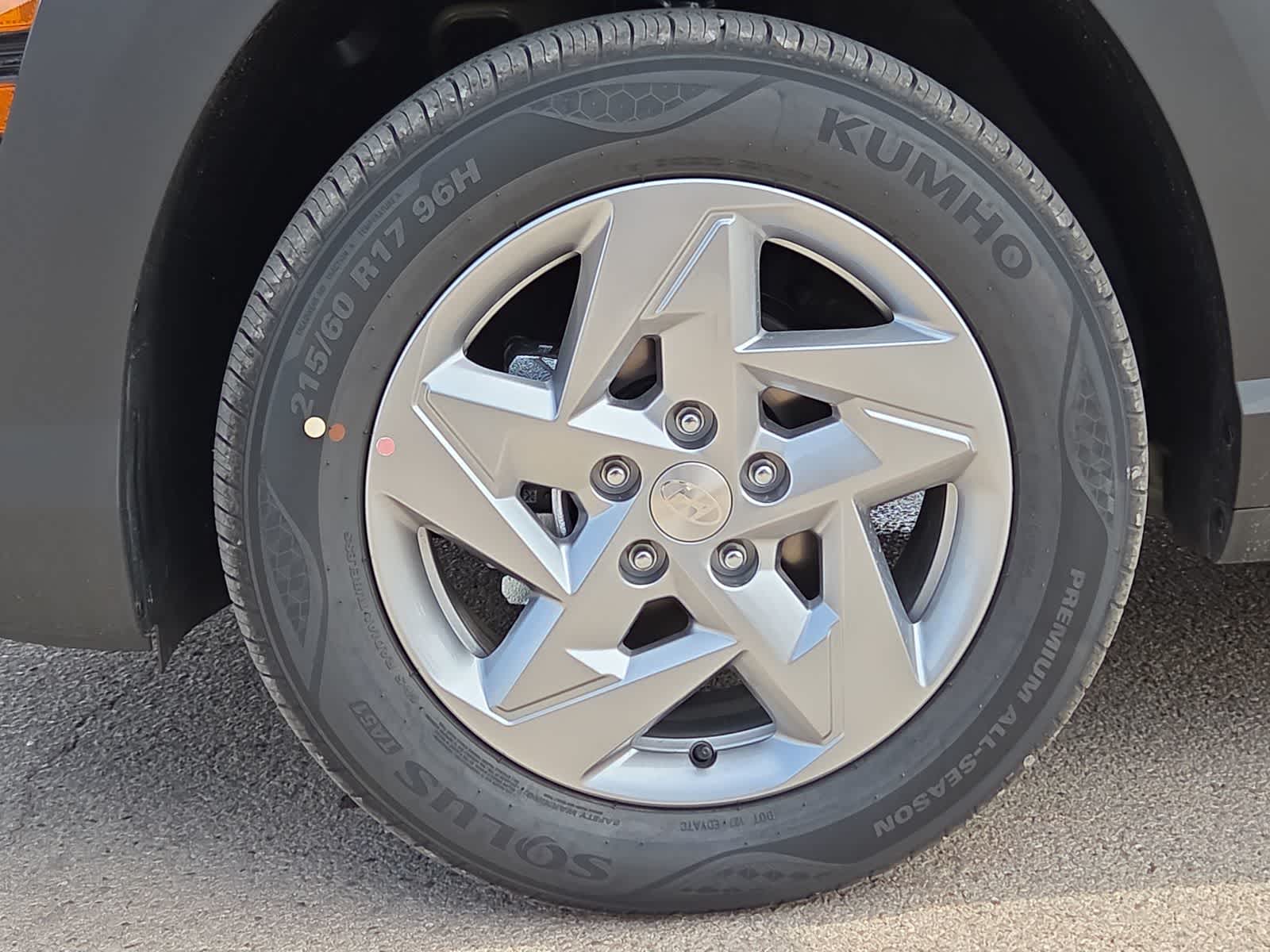 2027 Hyundai KONA SE