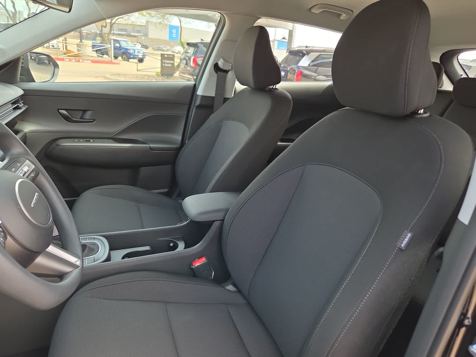 2027 Hyundai KONA SE
