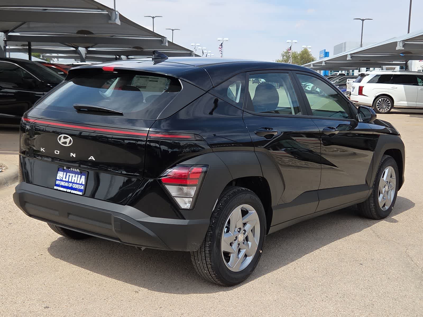 2027 Hyundai KONA SE