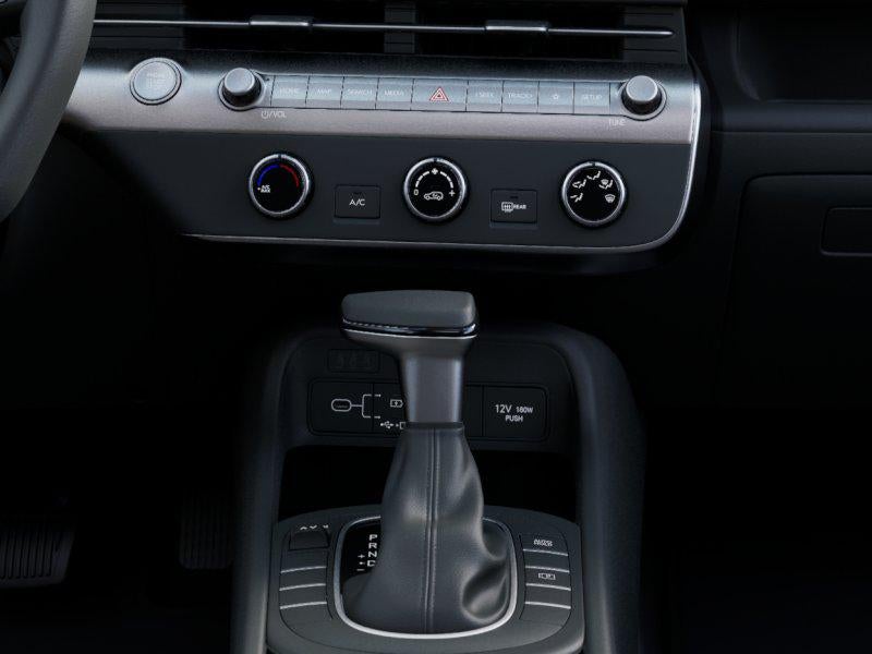 2027 Hyundai KONA SE