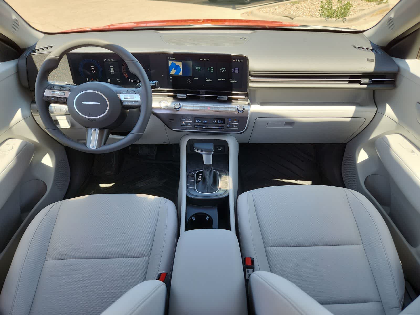 2025 Hyundai KONA SEL