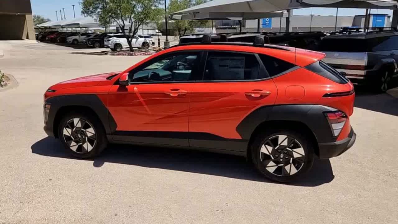2025 Hyundai KONA SEL