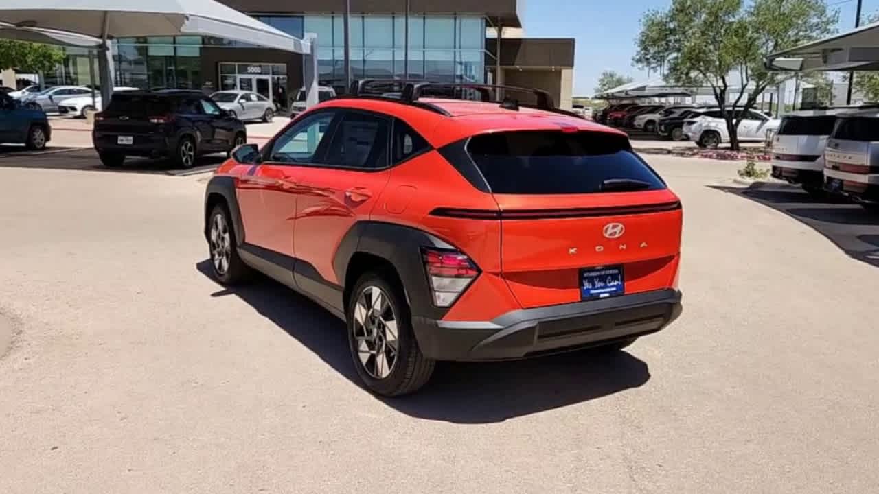 2025 Hyundai KONA SEL