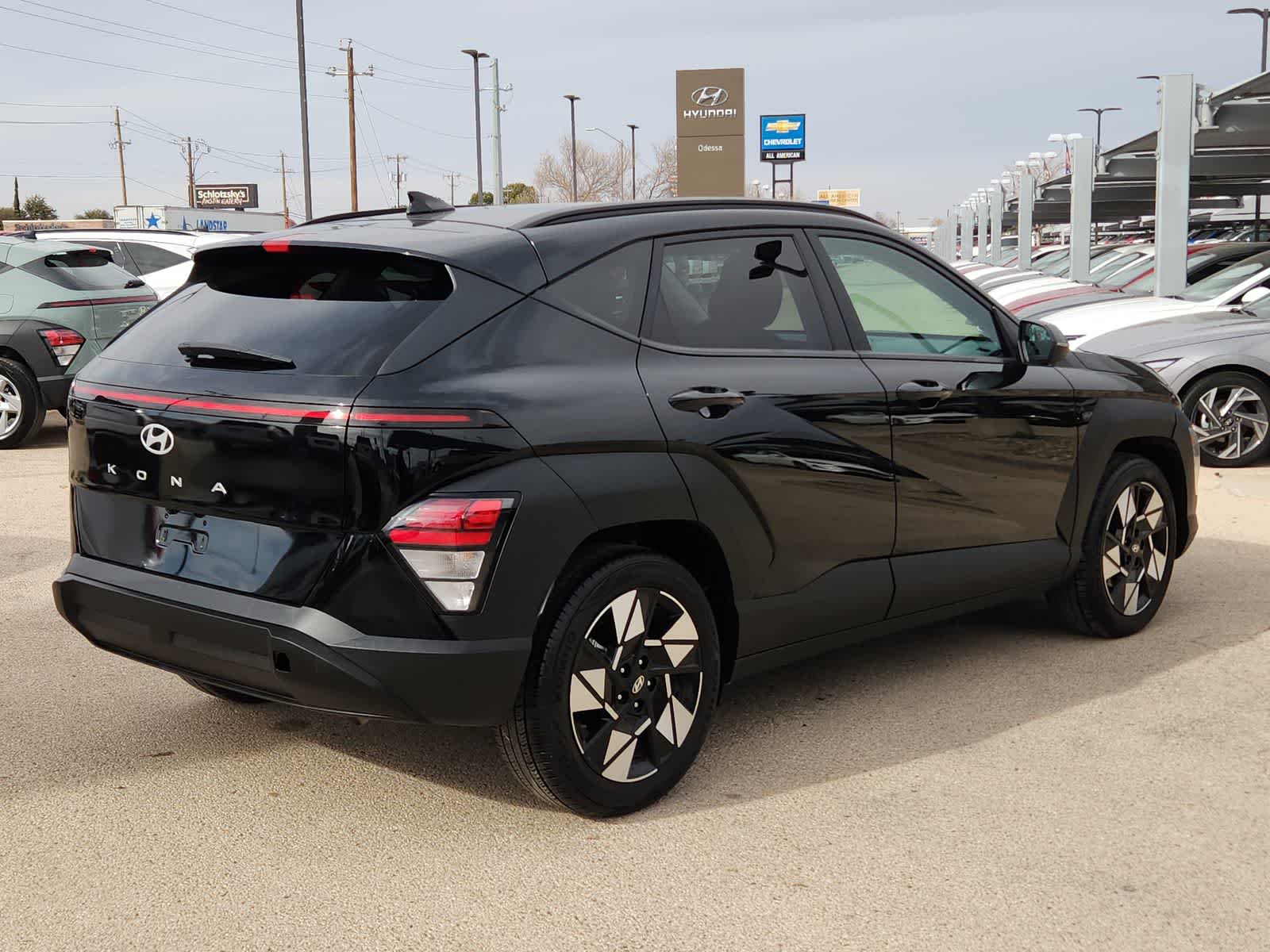 2024 Hyundai KONA SEL