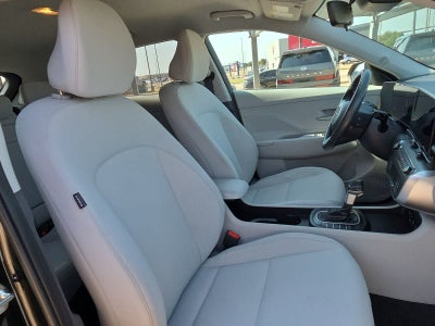 2025 Hyundai KONA SEL