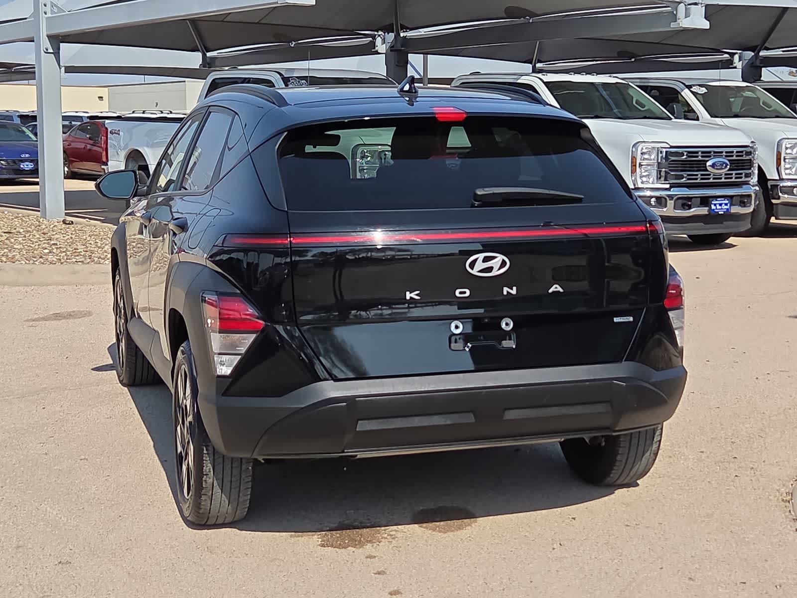 2025 Hyundai KONA SEL