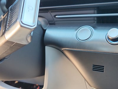 2025 Hyundai KONA ELECTRIC SEL