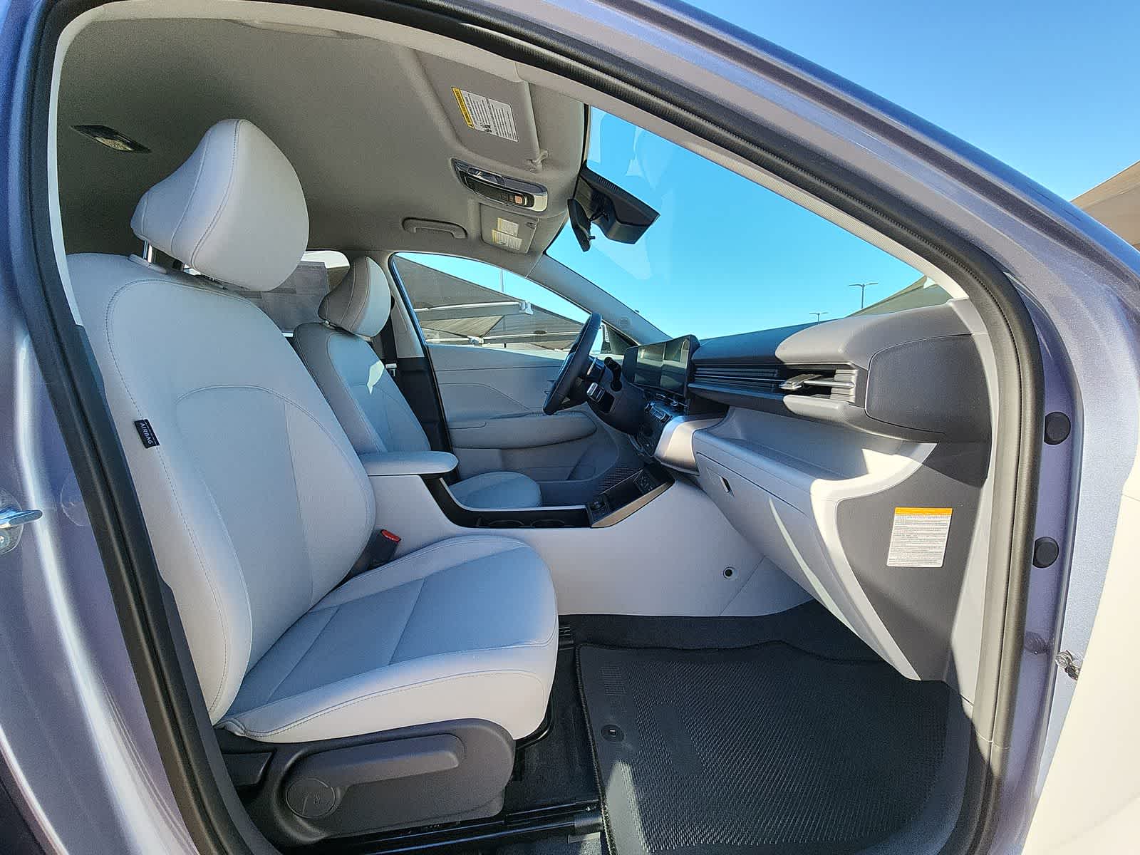 2025 Hyundai KONA ELECTRIC SEL