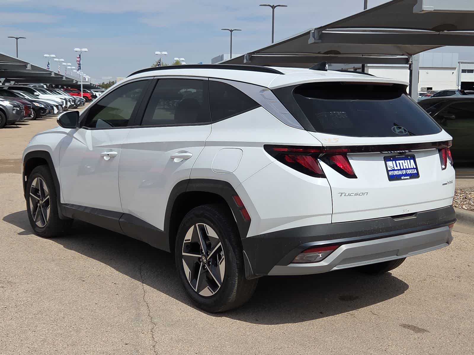 2026 Hyundai TUCSON HYBRID SEL