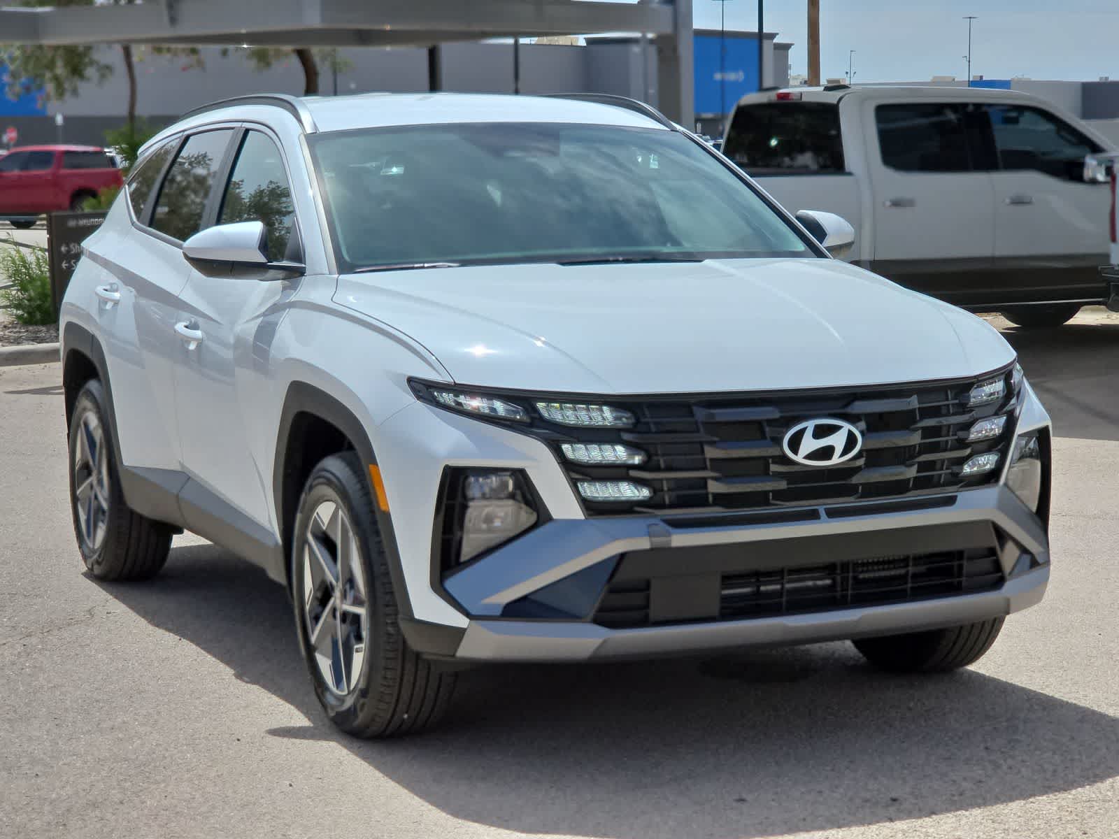 2026 Hyundai TUCSON HYBRID SEL