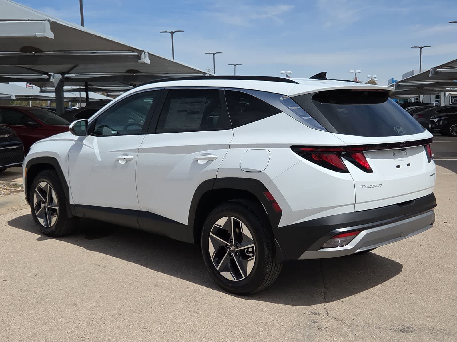 2026 Hyundai TUCSON HYBRID SEL