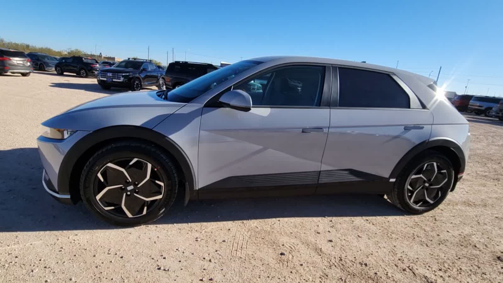 2024 Hyundai IONIQ 5 SEL