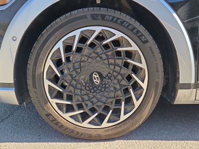 2024 Hyundai IONIQ 5 Limited