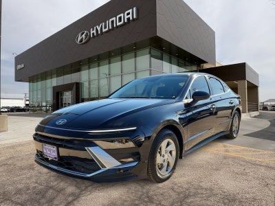 2025 Hyundai SONATA SE