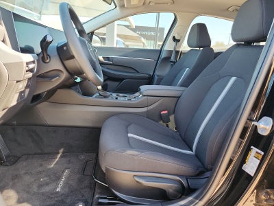 2025 Hyundai SONATA SE