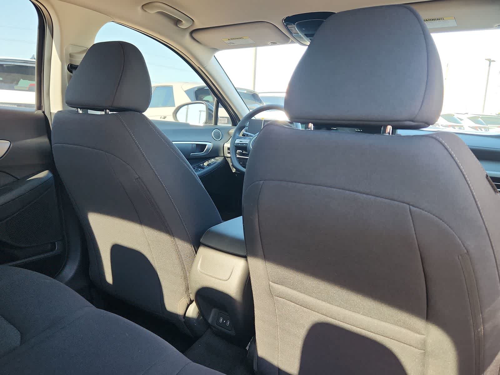 2025 Hyundai SONATA SE