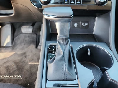 2025 Hyundai SONATA SE