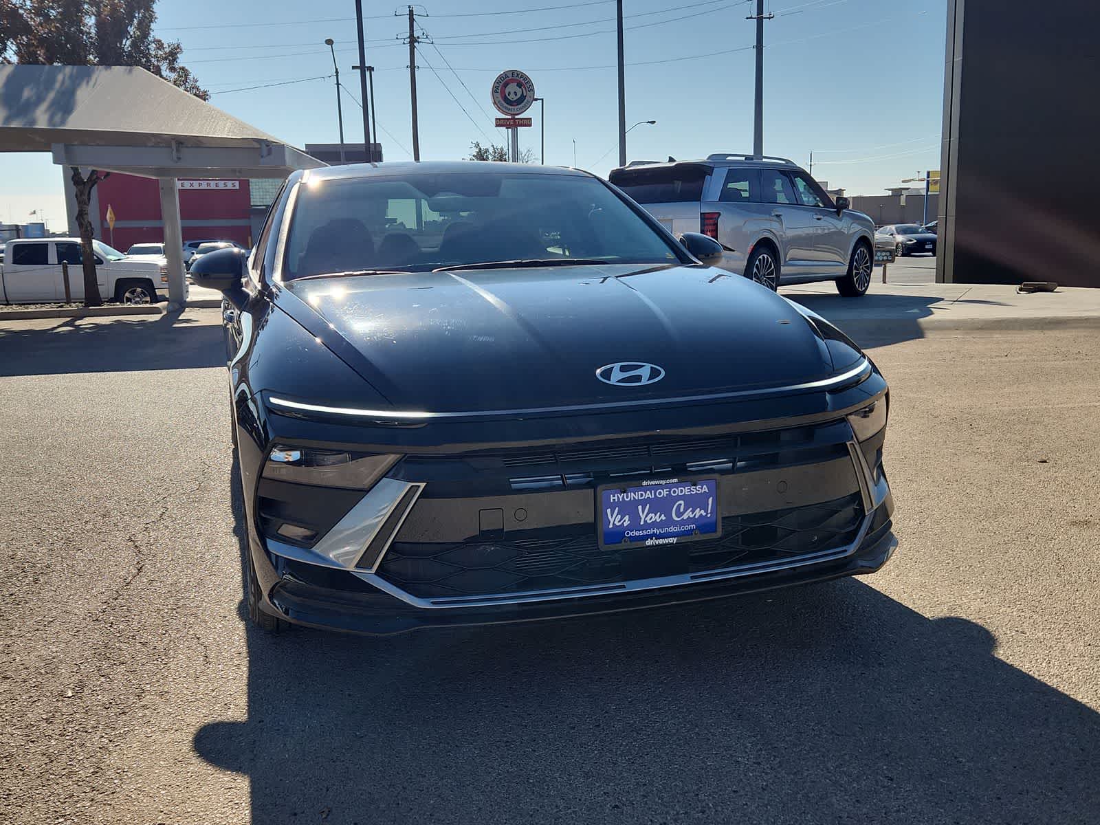 2025 Hyundai SONATA SE