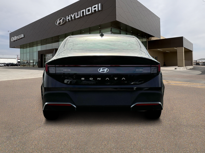 2025 Hyundai SONATA SE