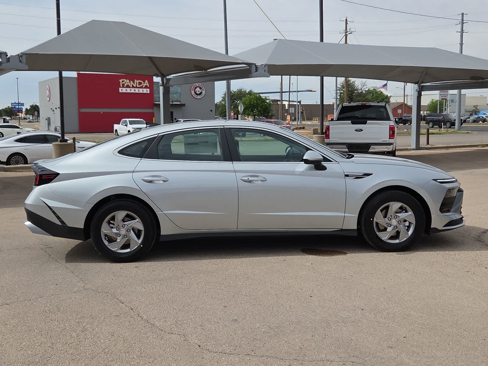 2026 Hyundai SONATA SE