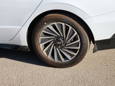 2025 Hyundai SONATA HYBRID SEL