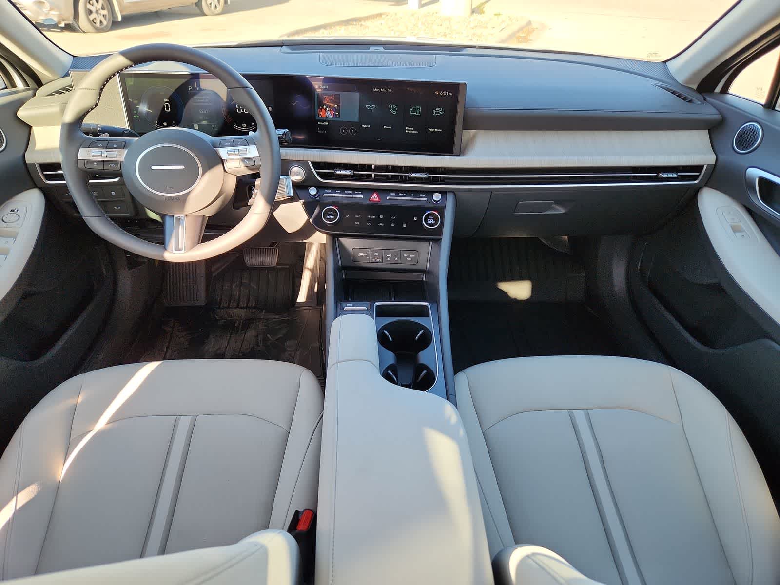 2025 Hyundai SONATA HYBRID SEL