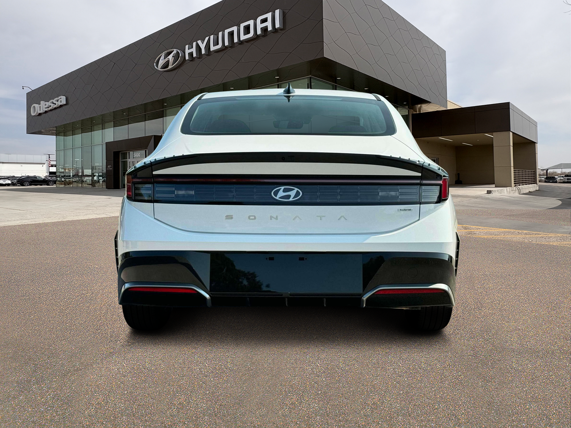 2025 Hyundai SONATA HYBRID SEL