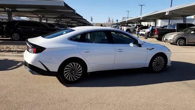 2025 Hyundai SONATA HYBRID SEL