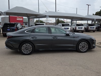 2026 Hyundai SONATA HYBRID SEL