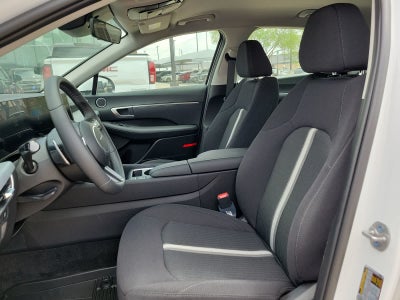 2025 Hyundai SONATA HYBRID SEL