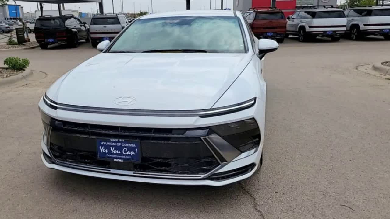 2025 Hyundai SONATA HYBRID SEL