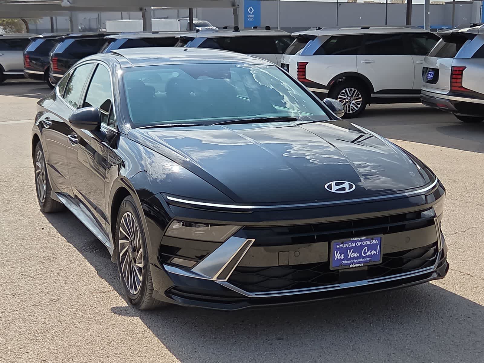 2026 Hyundai SONATA HYBRID SEL
