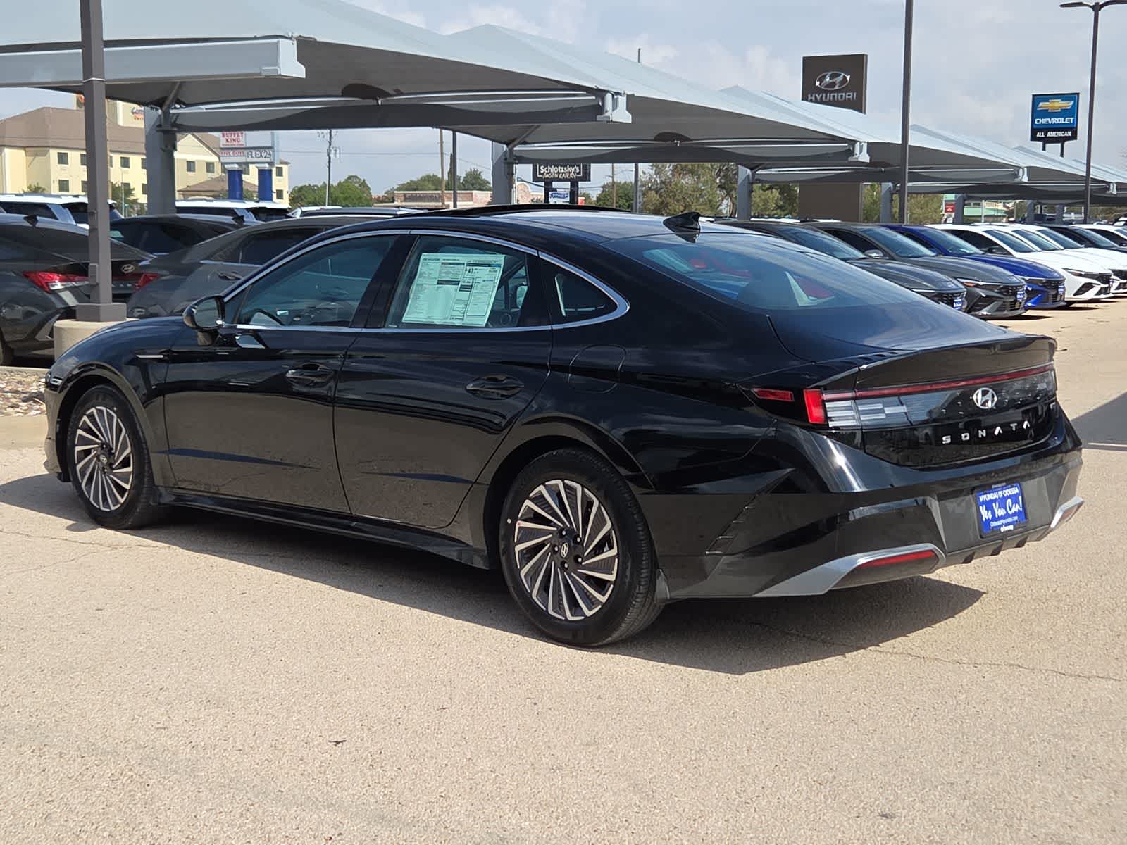 2026 Hyundai SONATA HYBRID SEL