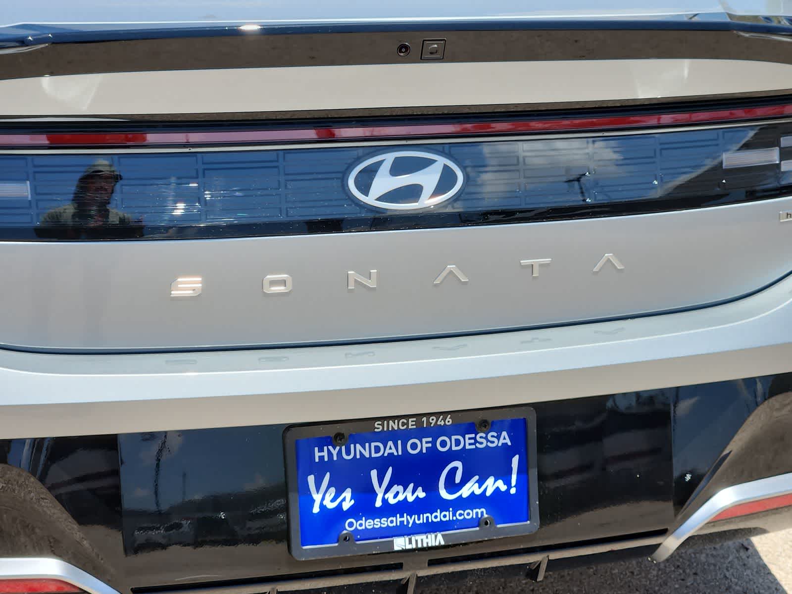 2025 Hyundai SONATA HYBRID SEL