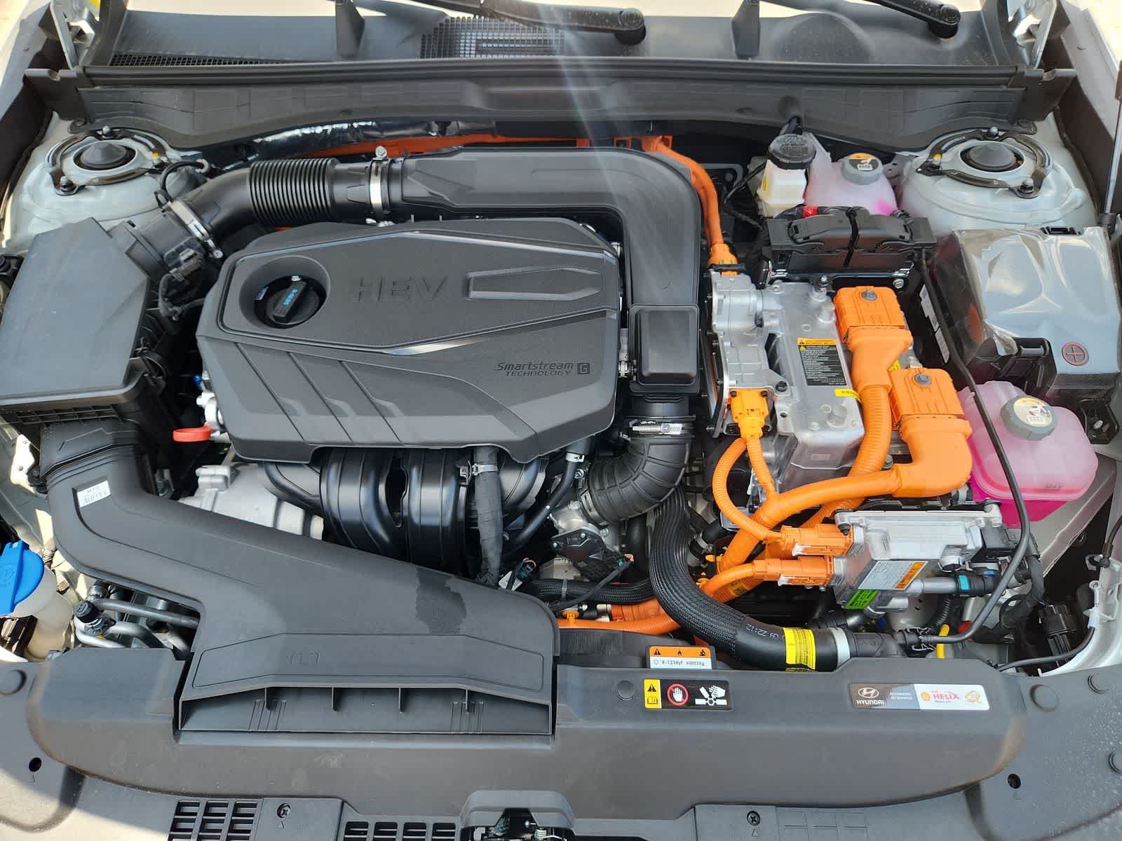 2025 Hyundai SONATA HYBRID SEL